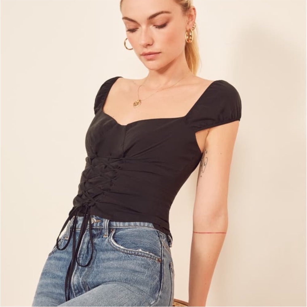 Lori Top